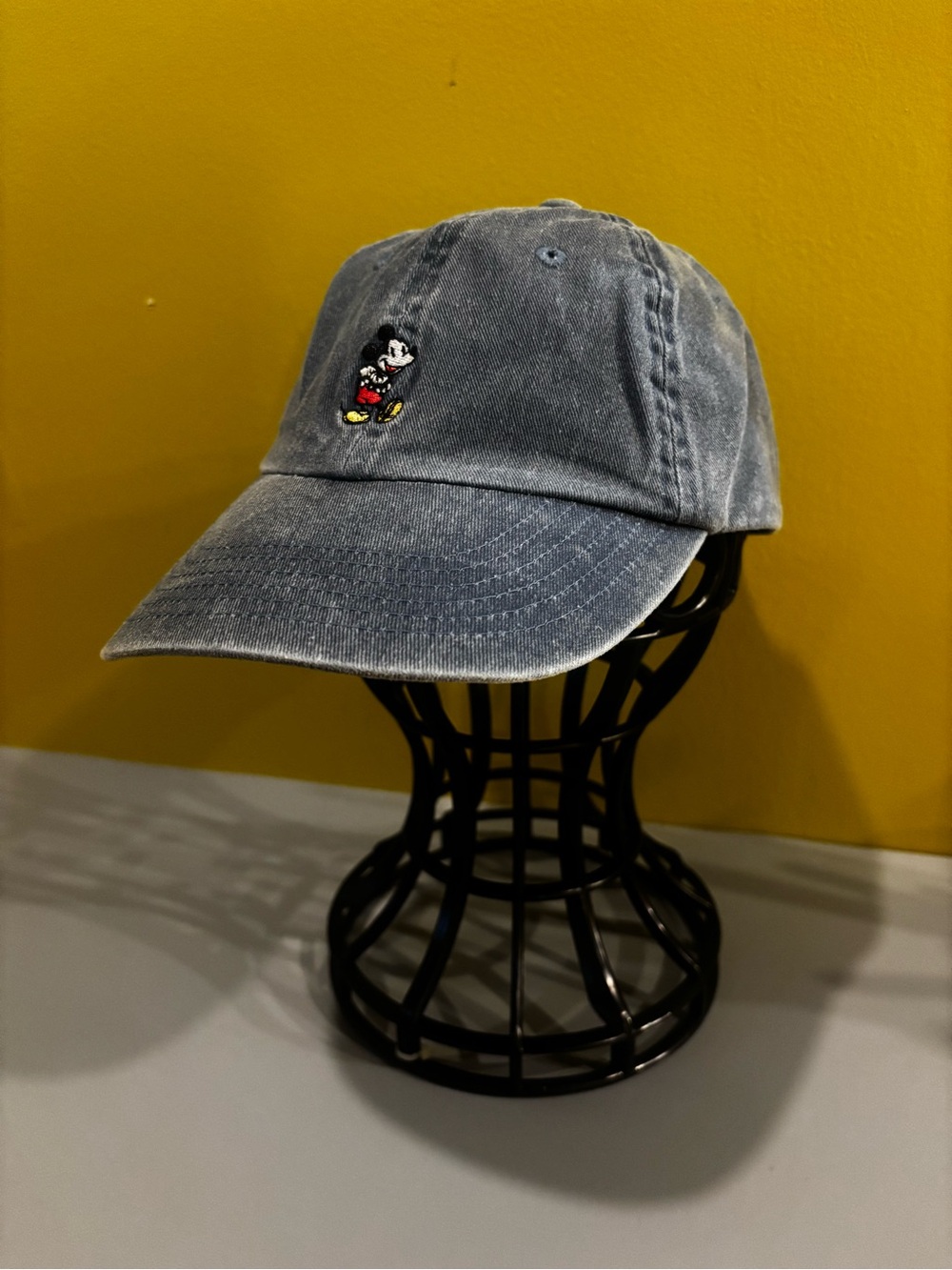 Disney Gray Washed Mickey Embroidered Baseball Cap1223